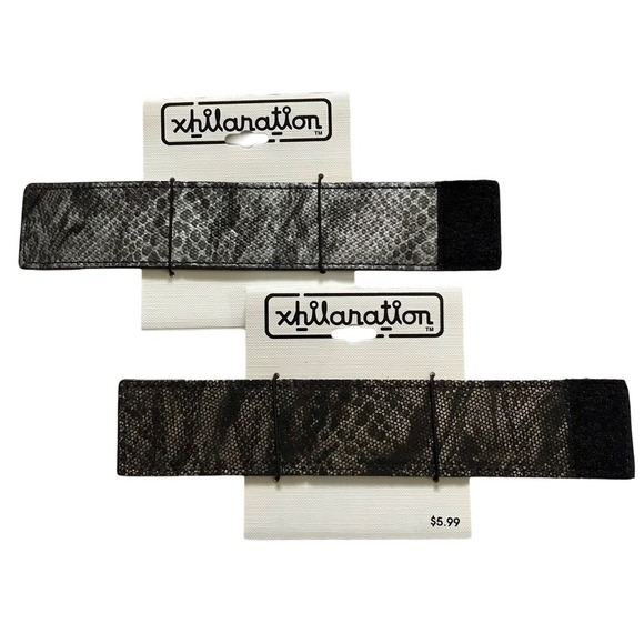 Xhilaration NWT 2 Pieces Animal Print Bracelets - Picture 2 of 3